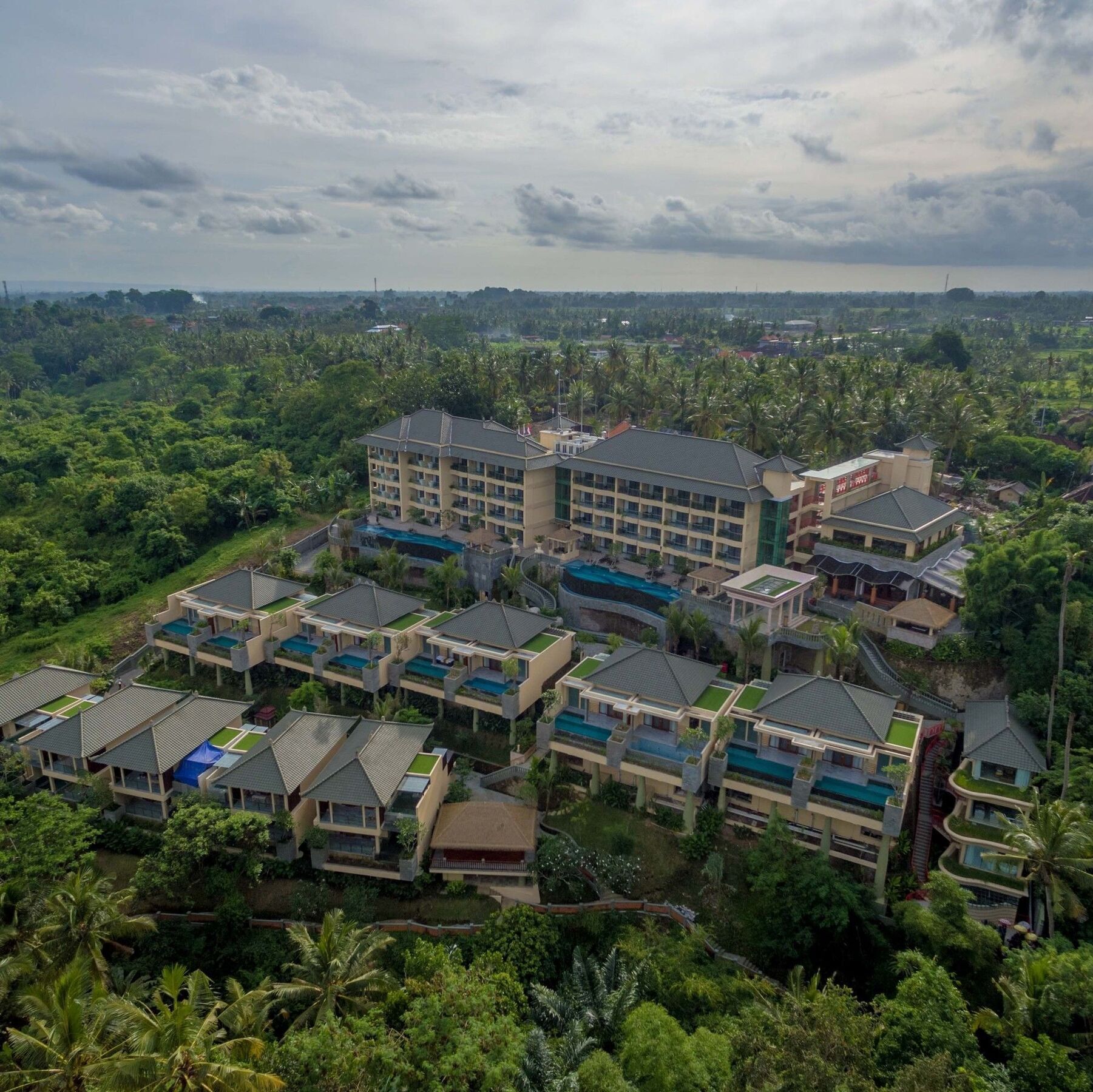 Seres Springs & Spa, Singakerta Resort 5*